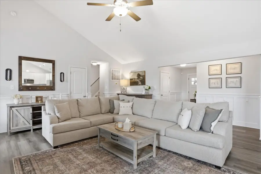 33 Ancient Oaks Ct, Charles Town, WV 25414 - #2