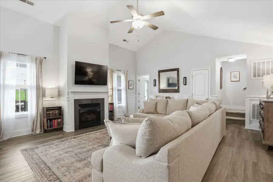 33 Ancient Oaks Ct, Charles Town, WV 25414 - #3