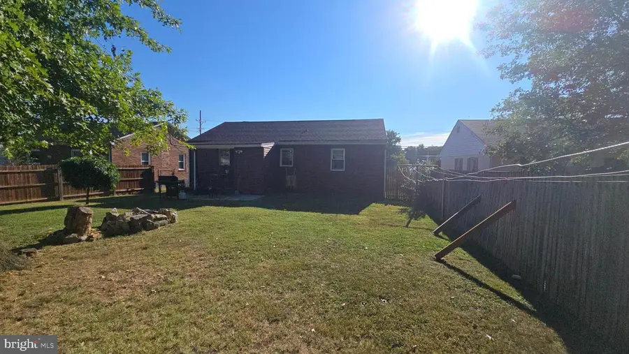 1041 N Mildred St, Ranson, WV 25438 - #3