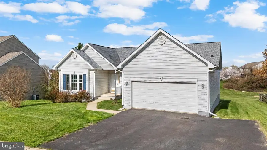 156 Crosswinds Dr, Charles Town, WV 25414 - #2