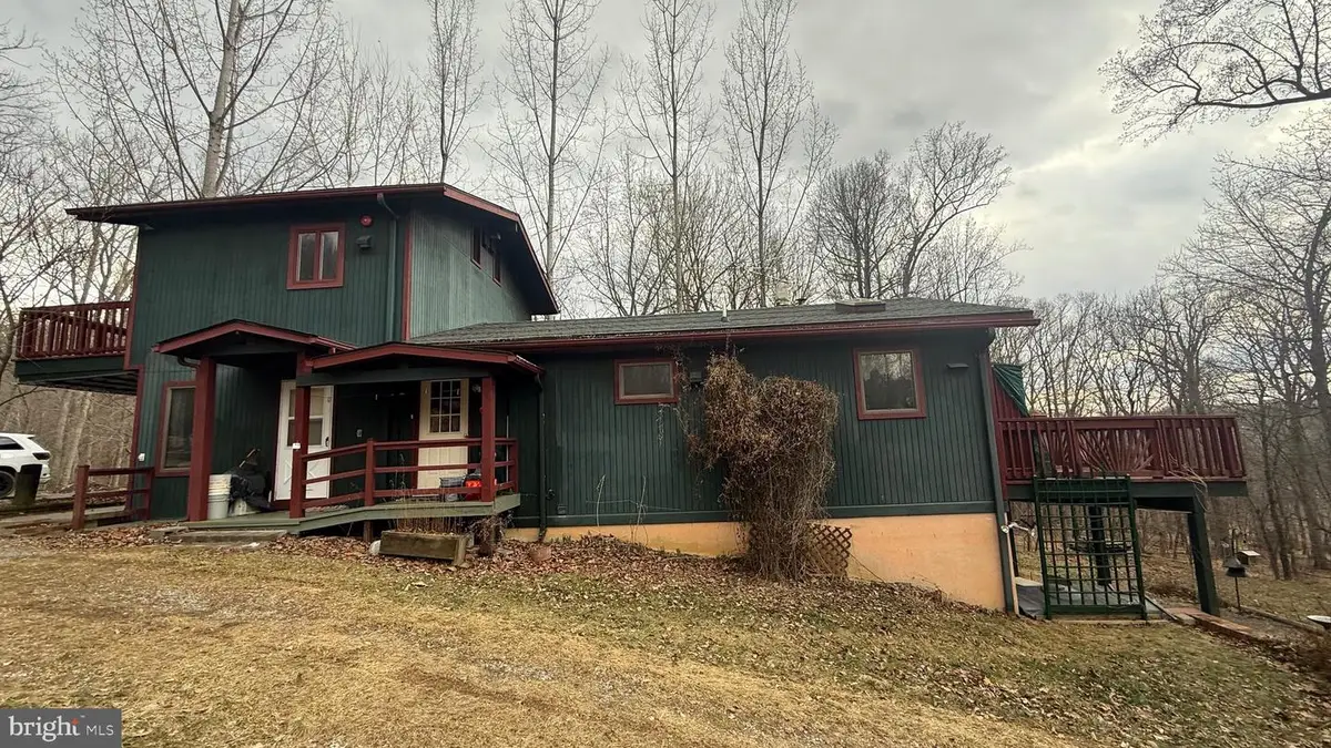 33 Christ Church Rd, Harpers Ferry, WV 25425 - #1