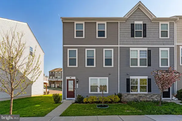 159 Presidents Pointe Ave, RANSON, WV 25438