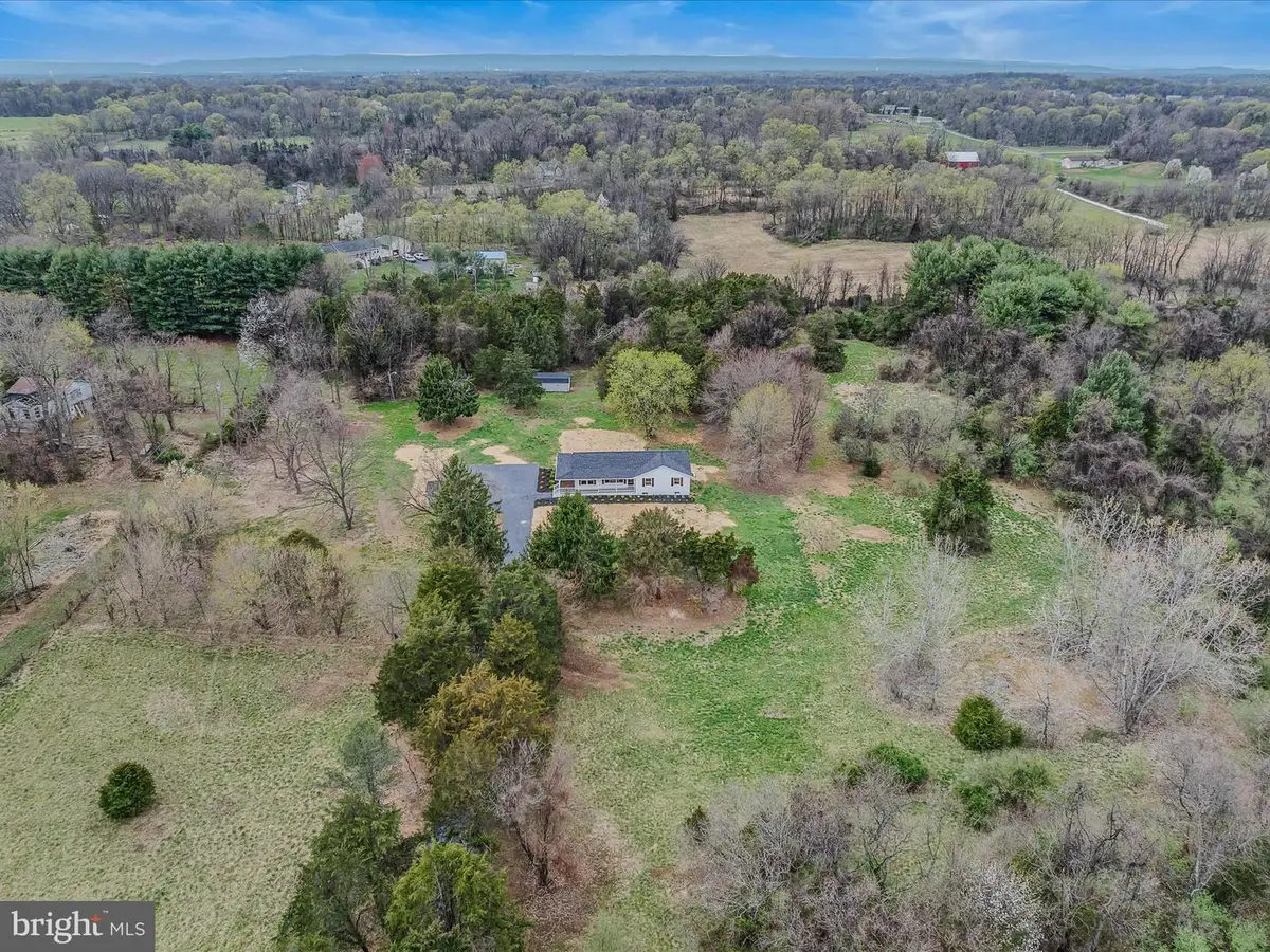 89 Morgan Grove Rd, Shepherdstown, WV 25443 - #1