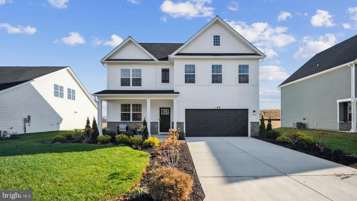 435 Buckeye Dr, Shenandoah Junction, WV 25442 - #1