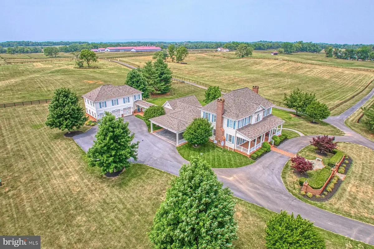 899 Earle Rd, Charles Town, WV 25414 - #1