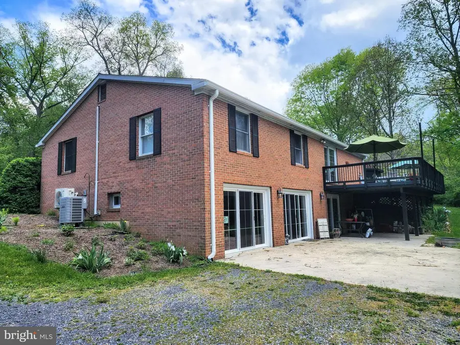 286 Falling Spring Rd, Shepherdstown, WV 25443 - #2