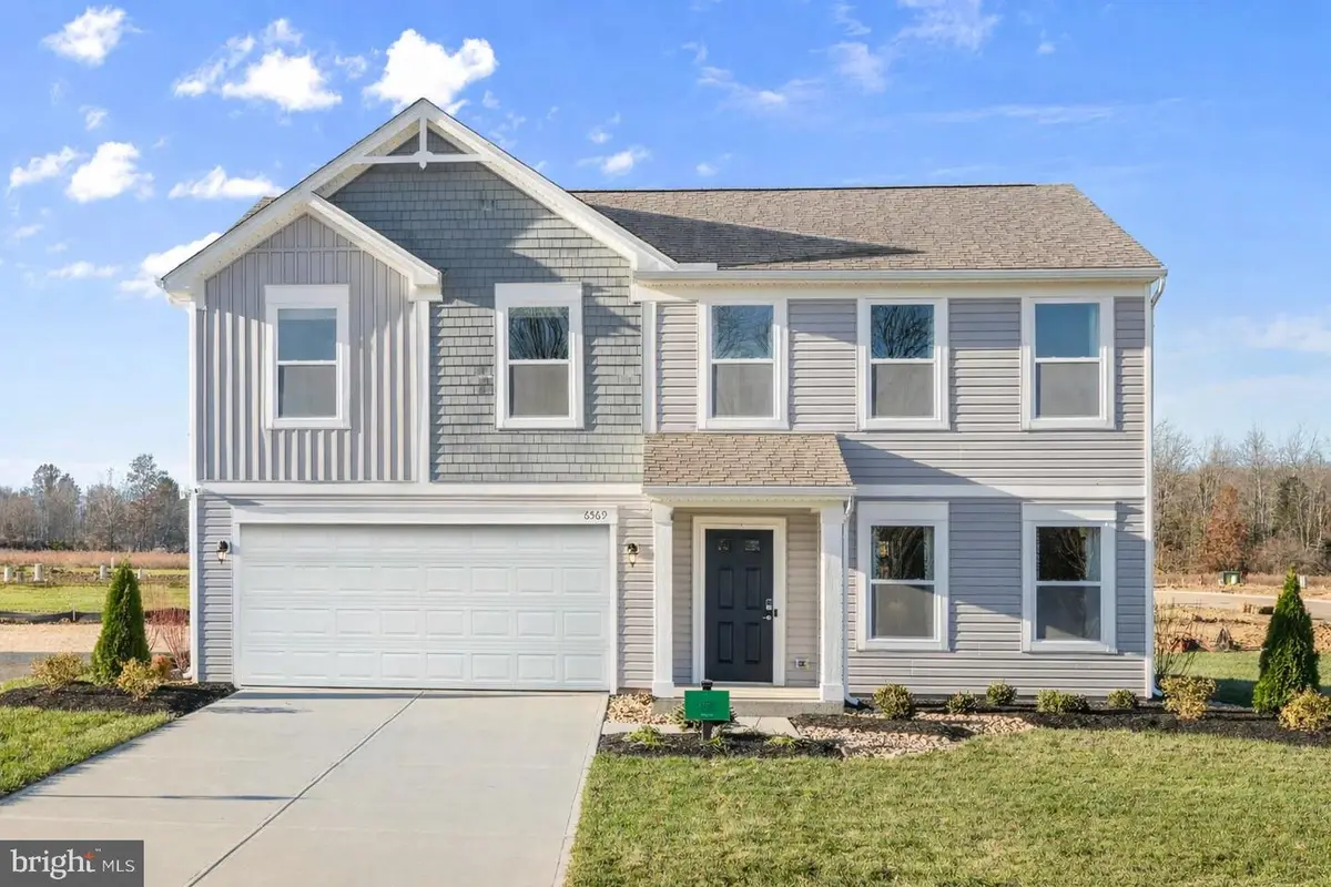 5 Thorton Ave, Ranson, WV 25438 - #1