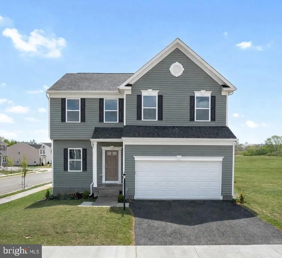 6 Freeman St, Ranson, WV 25438 - #1