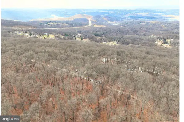 Hickory Nut Ln, HARPERS FERRY, WV 25425