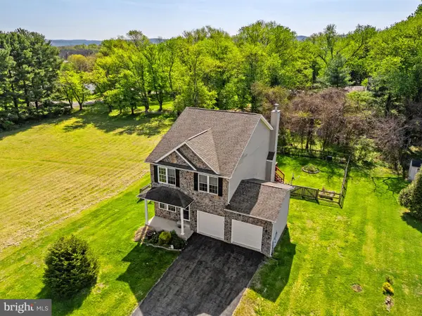67 C Edward Ln, CHARLES TOWN, WV 25414