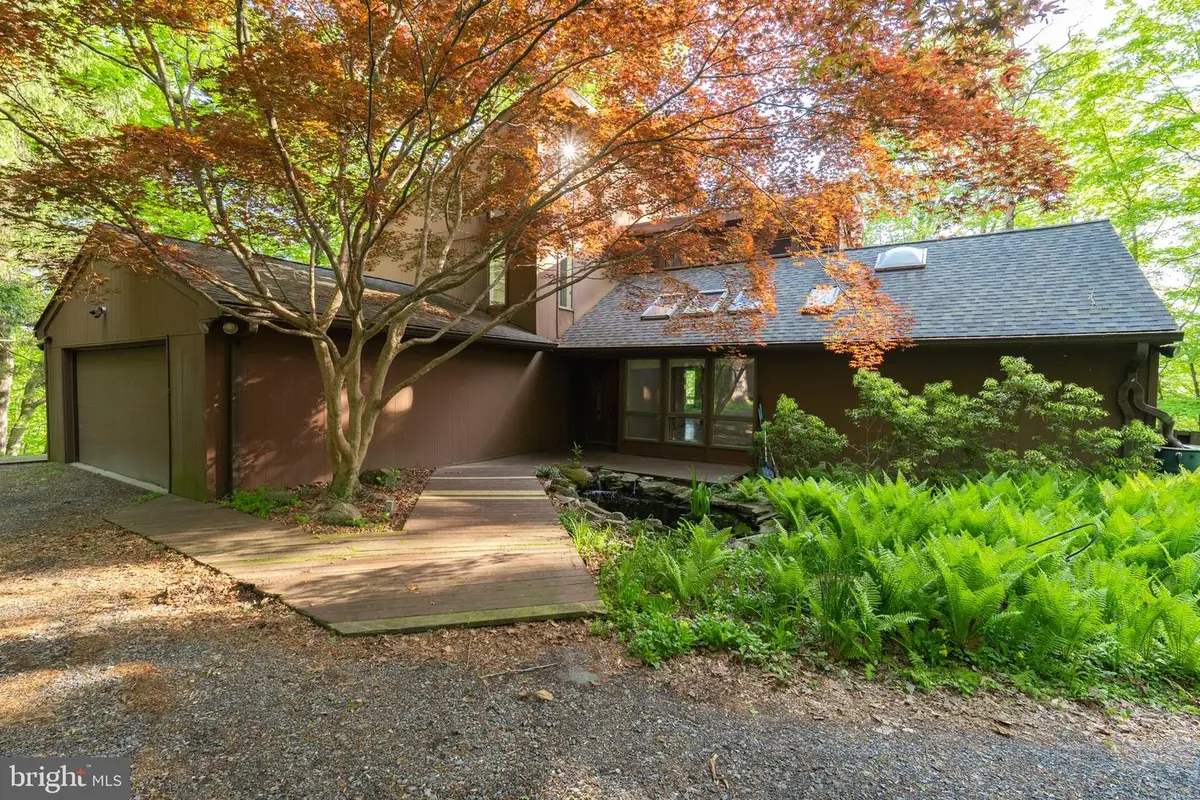 1223 Steamboat Run Rd, Shepherdstown, WV 25443 - #1