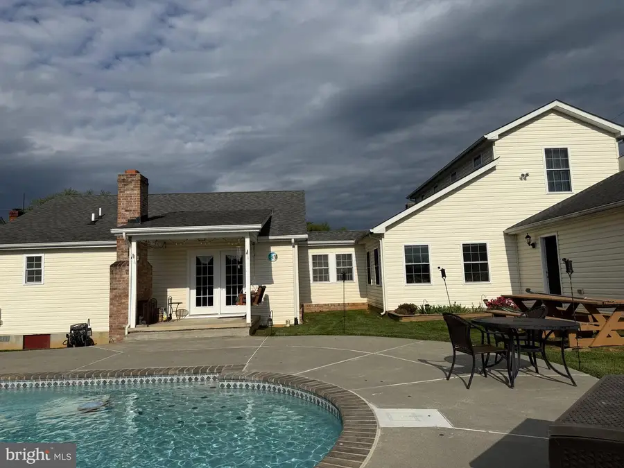 297 Euclid Ave, Charles Town, WV 25414 - #3