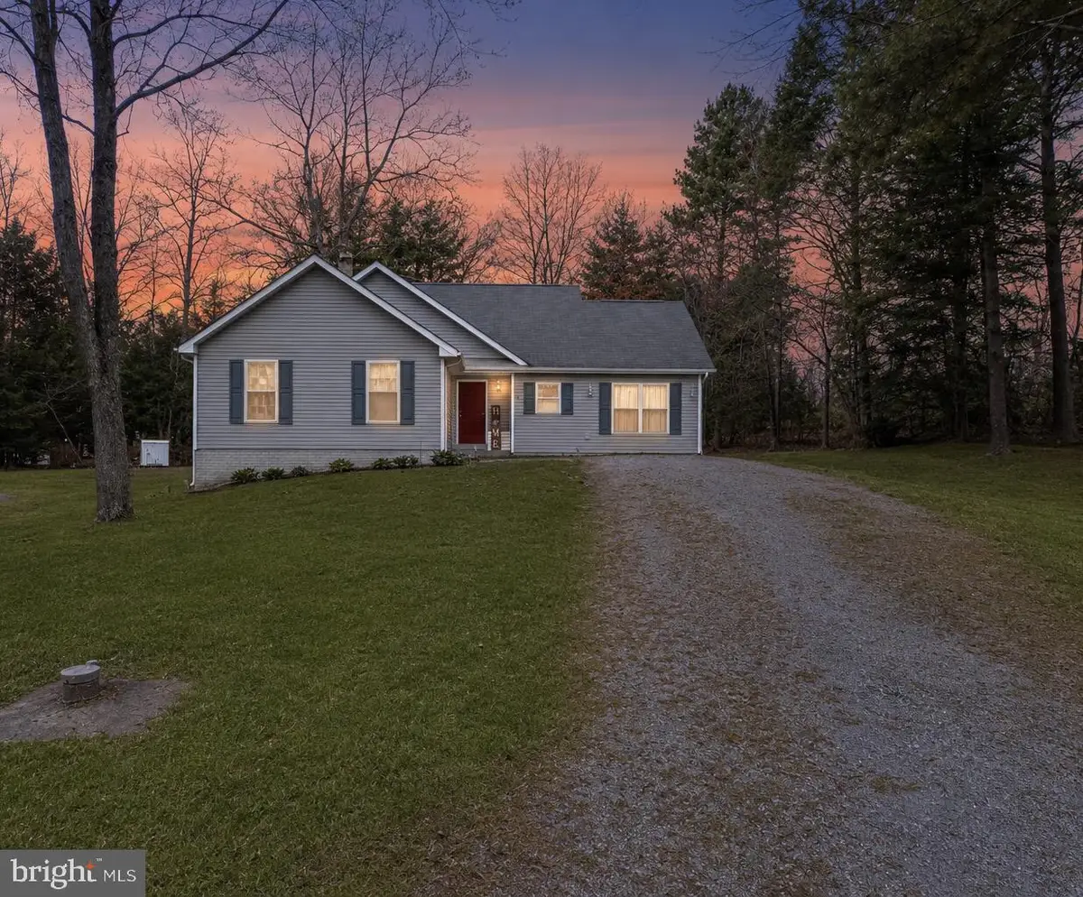 61 Derby Pl, Charles Town, WV 25414 - #1