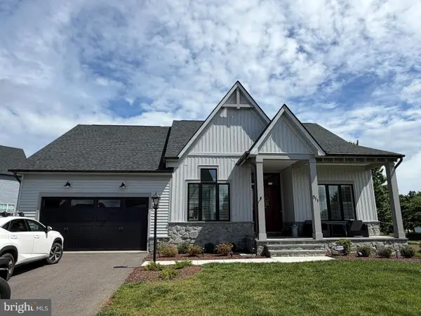 511 Shenandoah Crossing Dr, CHARLES TOWN, WV 25414