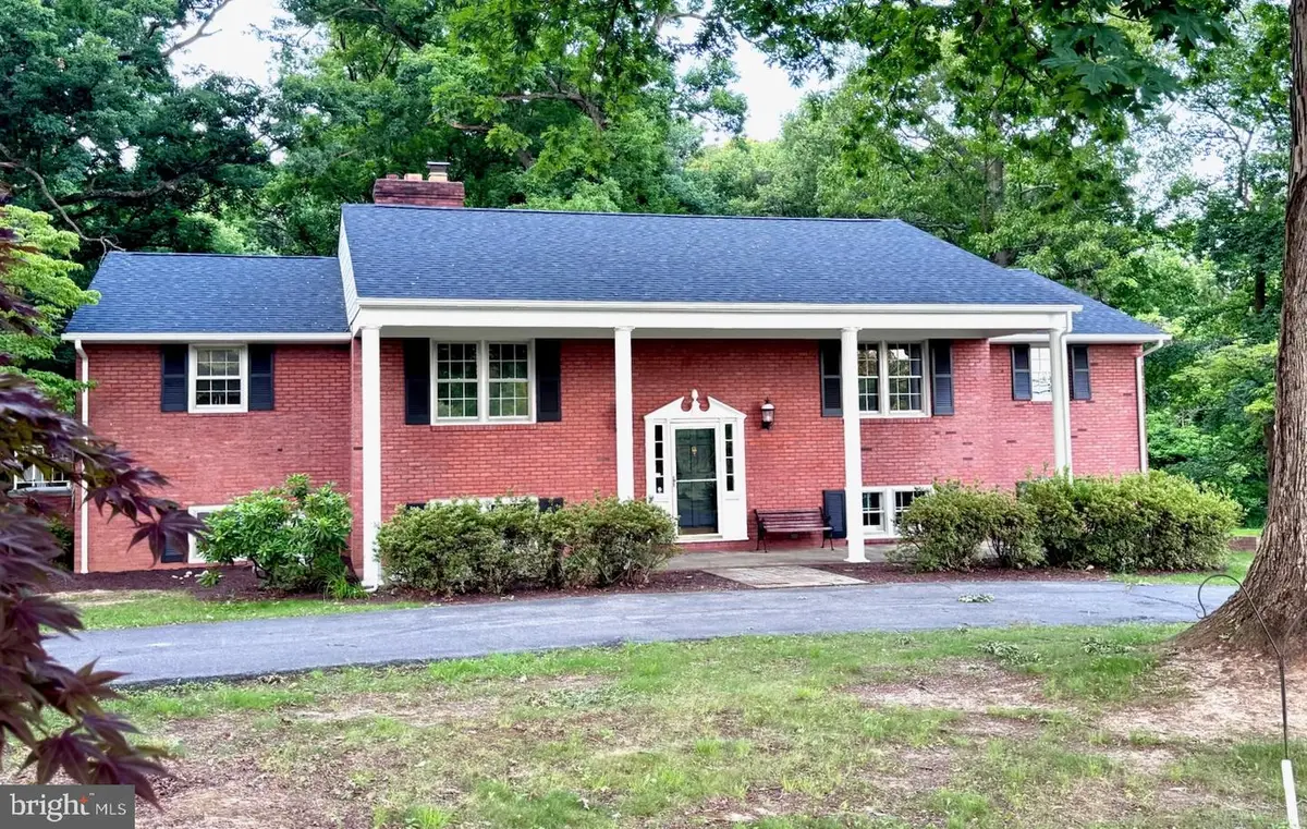 7627 Summit Point Rd, Charles Town, WV 25414 - #1