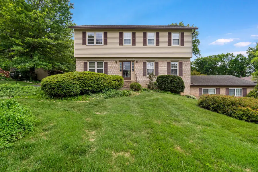 16 Webhannet Dr, Charles Town, WV 25414 - #3