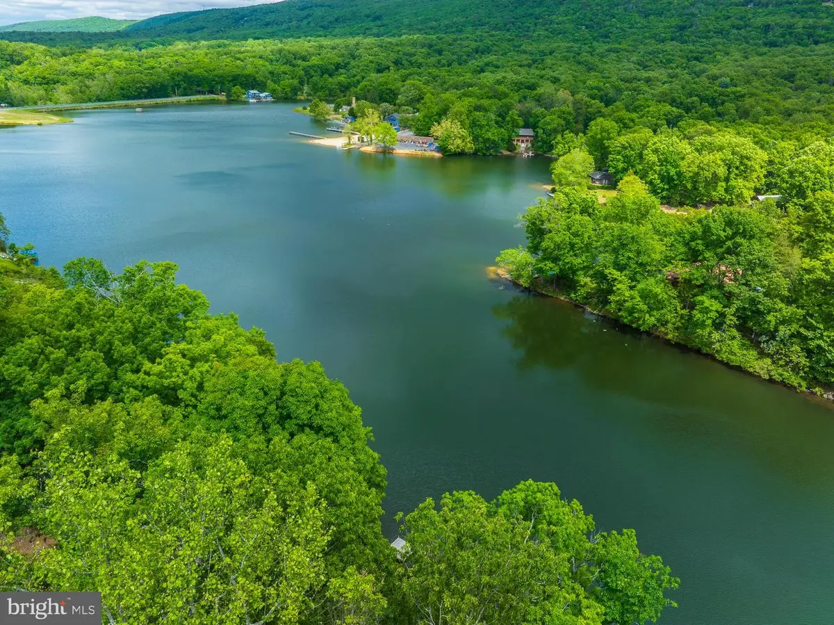 87 Lakeside Dr, Harpers Ferry, WV 25425 - #1