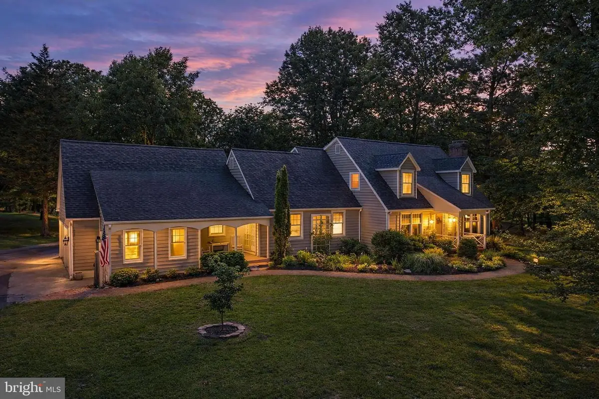 266 Shepherd Ln, Shepherdstown, WV 25443 - #1