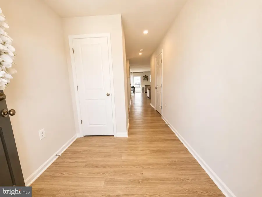 33 Apollo Rd, Charles Town, WV 25414 - #3