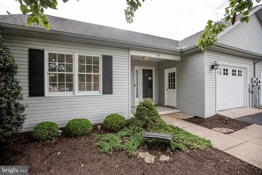 127 Westhall Dr, Charles Town, WV 25414 - #3