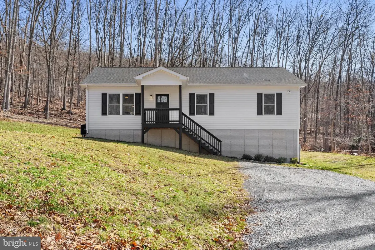 1442 Johnnycake Ln, Harpers Ferry, WV 25425 - #1
