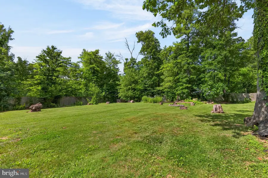 885 Wild Rose Ln, Harpers Ferry, WV 25425 - #3