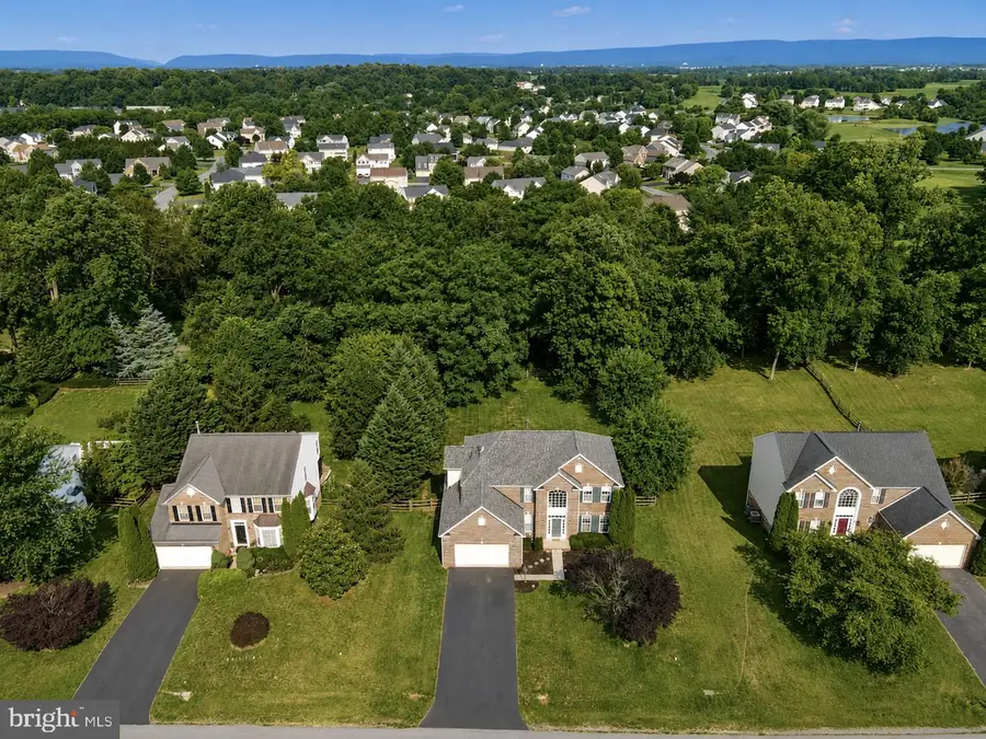 422 Sawgrass, Charles Town, WV 25414 - #3