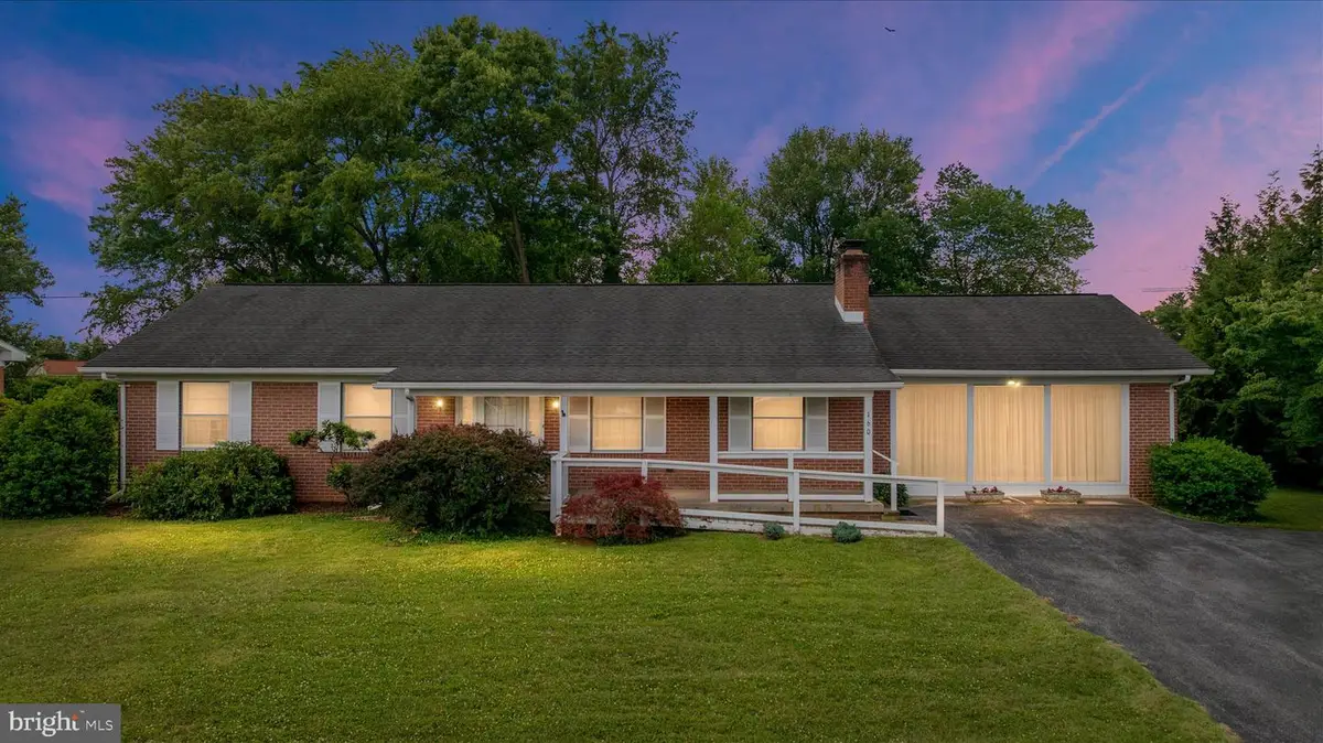 160 Old Martinsburg Rd, Shepherdstown, WV 25443 - #1