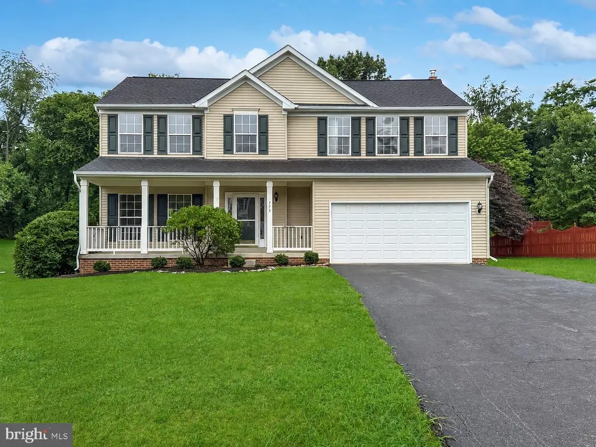 173 Sawgrass Dr, Charles Town, WV 25414 - #1