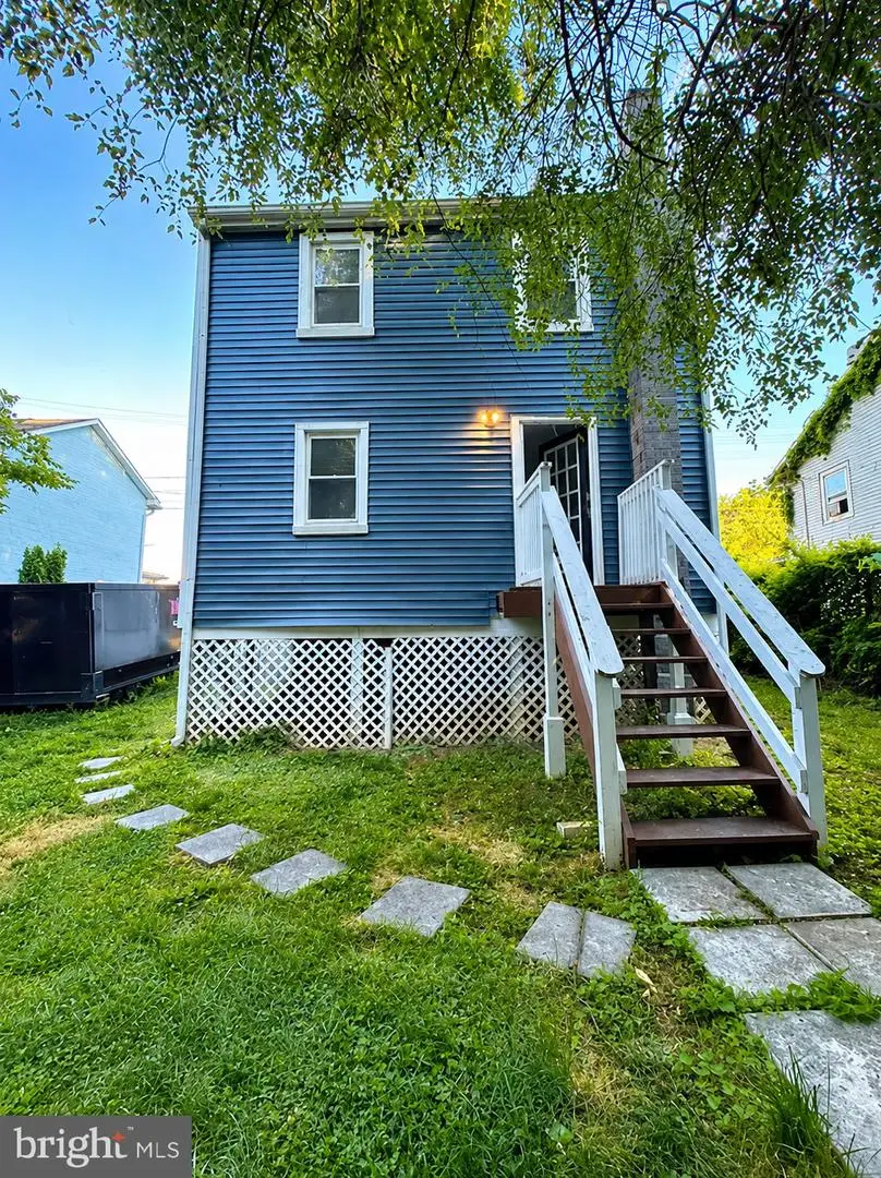 420 North St E, Charles Town, WV 25414 - #2