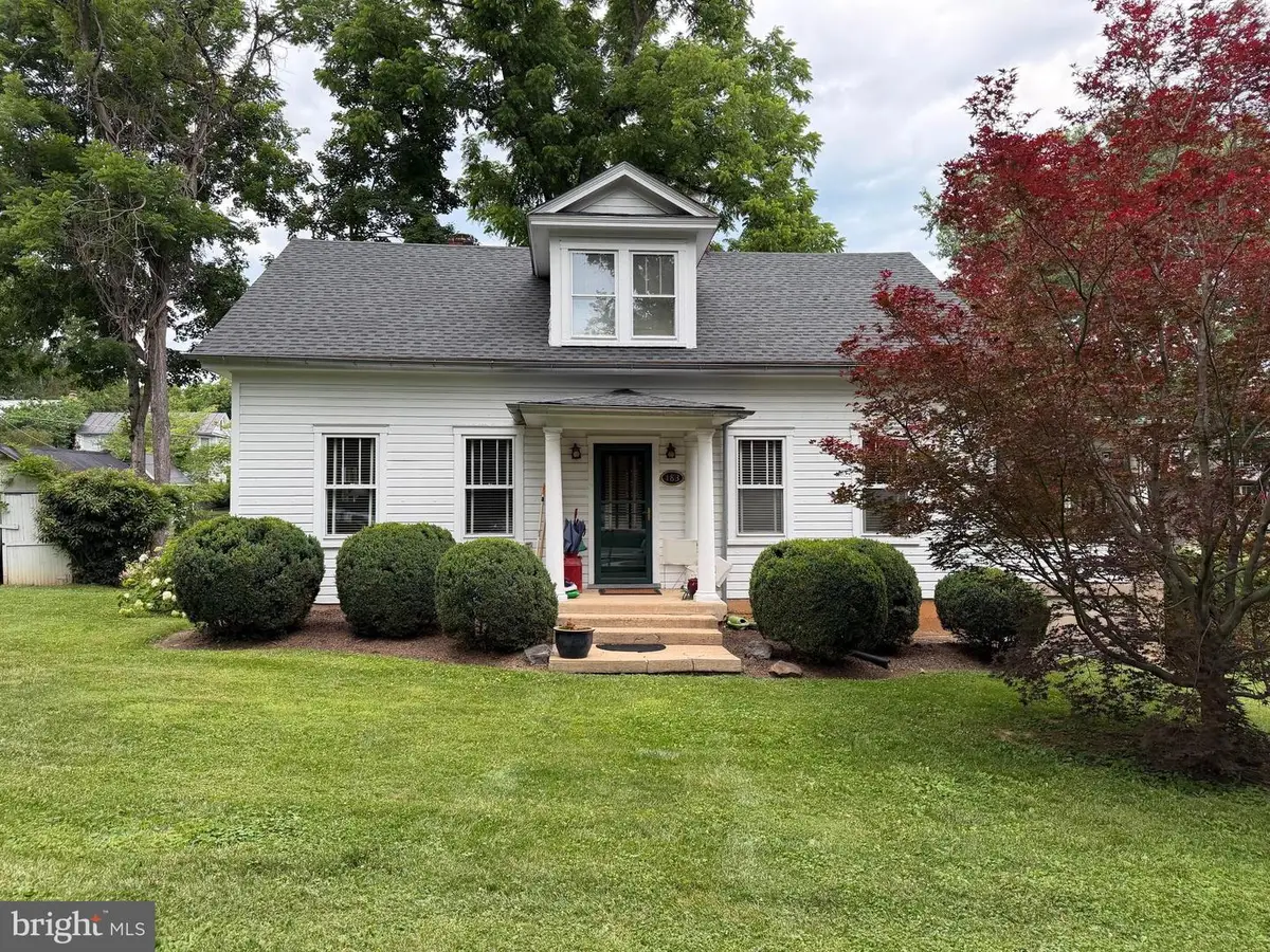 183 Fairmont Ave, Shepherdstown, WV 25443 - #1