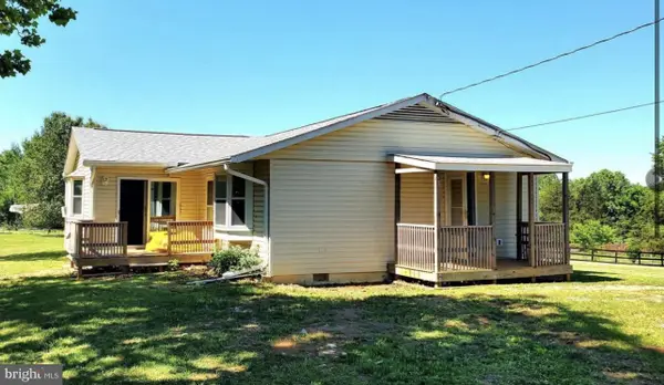 357 Happy Creek Dr, KEARNEYSVILLE, WV 25430