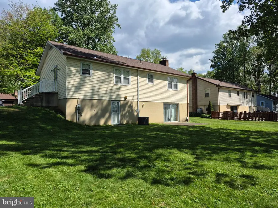 167 Packett Dr, Charles Town, WV 25414 - #2