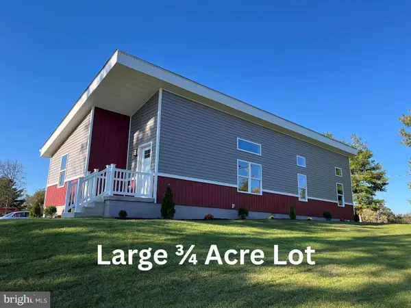 97 Fox Chase Ct, KEARNEYSVILLE, WV 25430