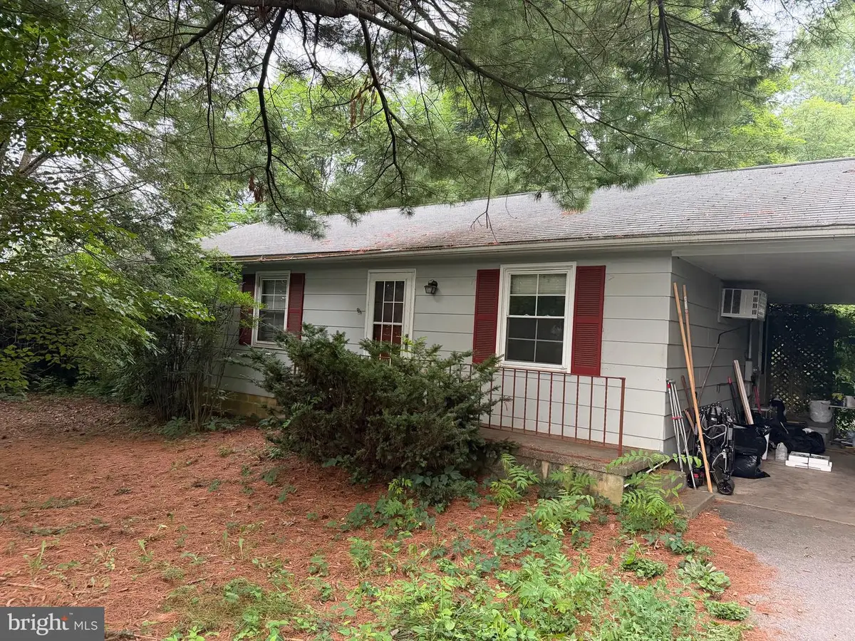 7628 Martinsburg Pike, Shepherdstown, WV 25443 - #1