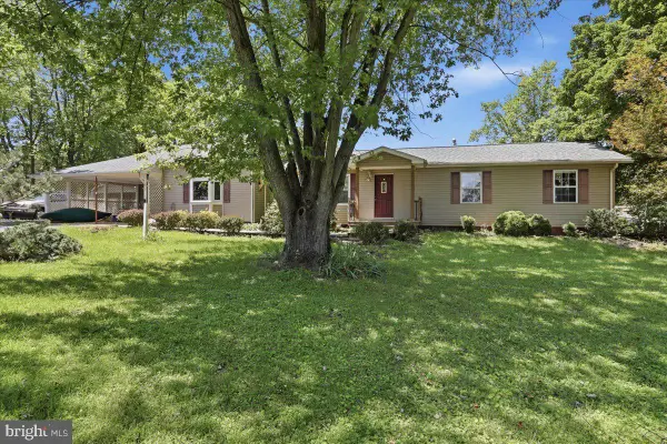 1939 Brucetown Rd, KEARNEYSVILLE, WV 25430