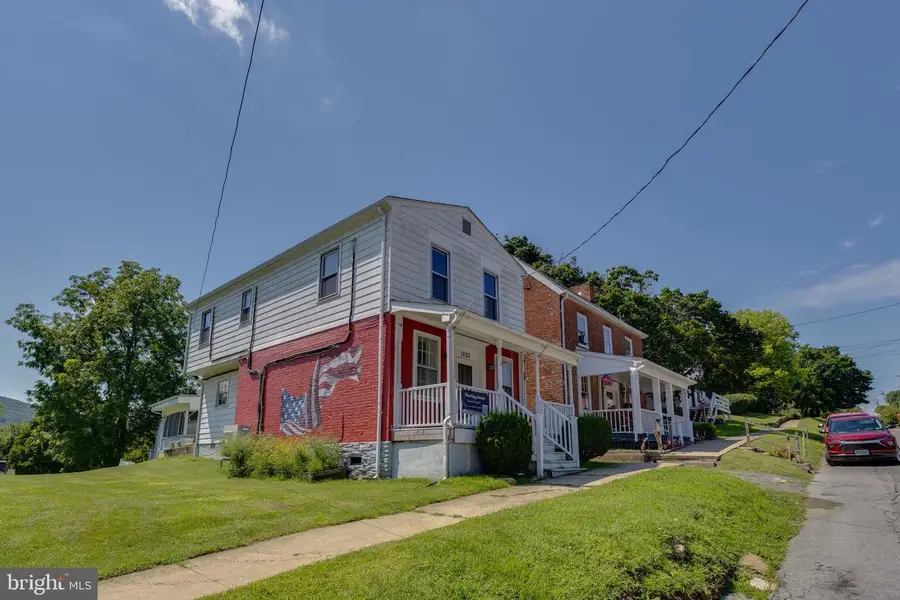1053 W Washington St, Harpers Ferry, WV 25425 - #3