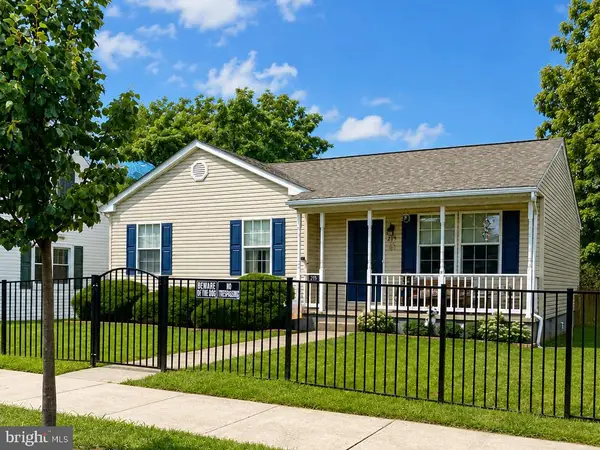 215 N Fairfax Blvd, RANSON, WV 25438