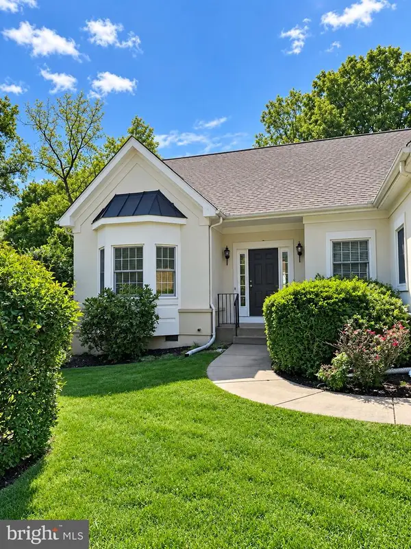 260 Fernbank Dr, SHEPHERDSTOWN, WV 25443