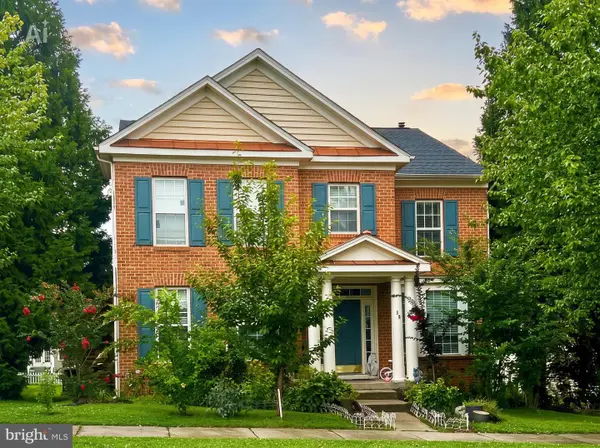 58 Braddock St, CHARLES TOWN, WV 25414