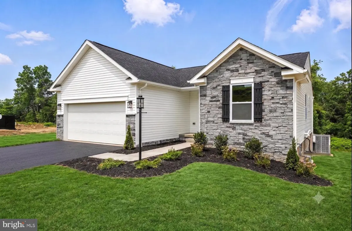 100 Thorton Ave, Ranson, WV 25438 - #1