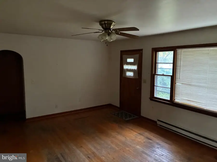 7464 Martinsburg Pike, Shepherdstown, WV 25443 - #2
