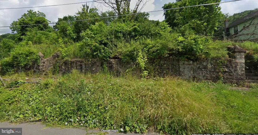 160 Giles St, Bluefield, WV 24701 - Image #2