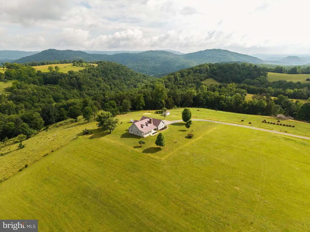 2046 Simms Hill Rd, Lindside, WV 24951 - #1