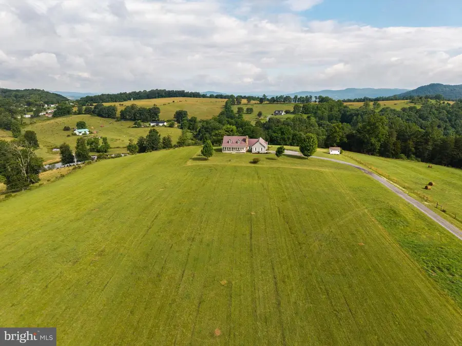 2046 Simms Hill Rd, Lindside, WV 24951 - #3