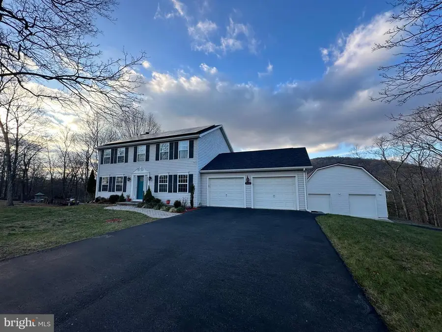 382 Ridgewood Dr, Fort Ashby, WV 26719 - Image #2