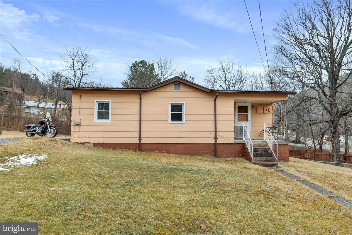 48 Wayland Dr, Keyser, WV 26726 - Image #1