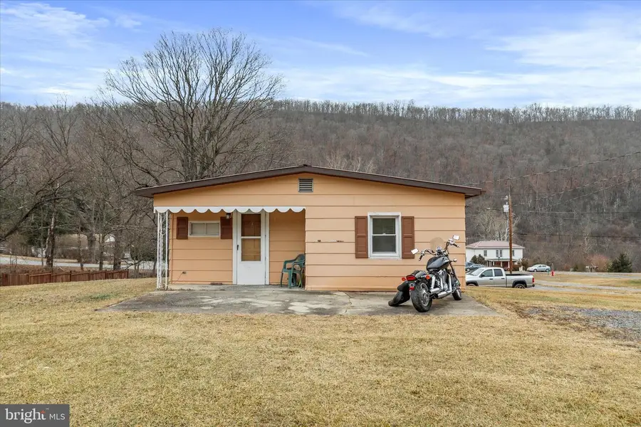 48 Wayland Dr, Keyser, WV 26726 - Image #3