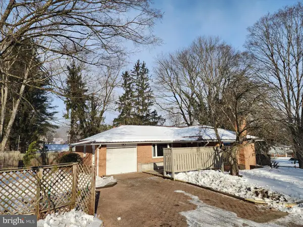 111 S Georgia St, RIDGELEY, WV 26753