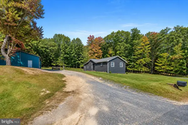 16118 Knobley Rd, KEYSER, WV 26726